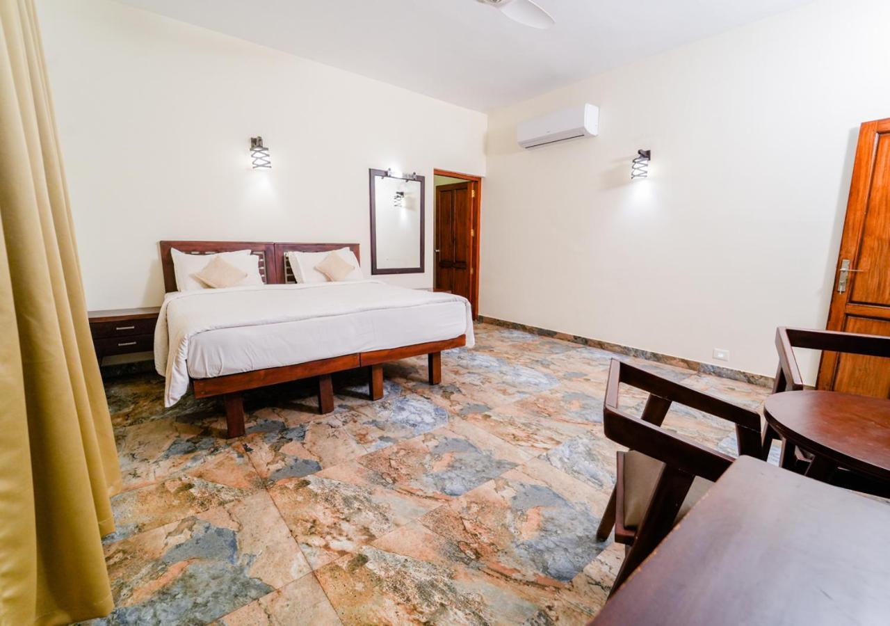 Solaris Beach View Resort & Spa By Voye Homes Varkala Exterior photo