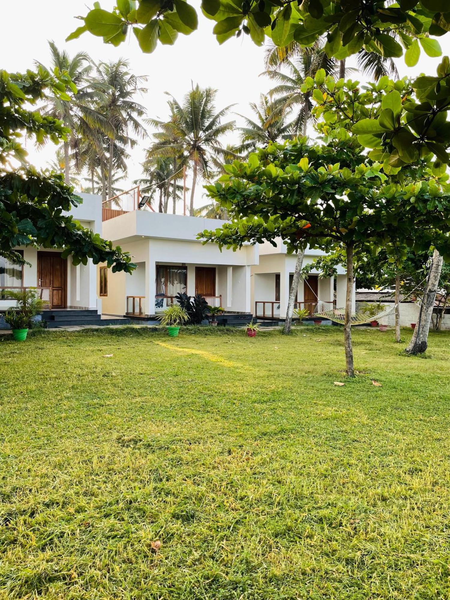 Solaris Beach View Resort & Spa By Voye Homes Varkala Exterior photo